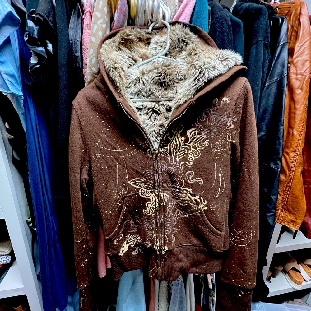 Comfy hoodie sweatshirt.